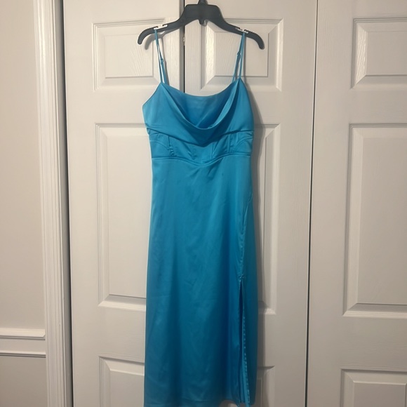 Steve Madden Aimee Blue Midi Dress - Picture 4 of 8